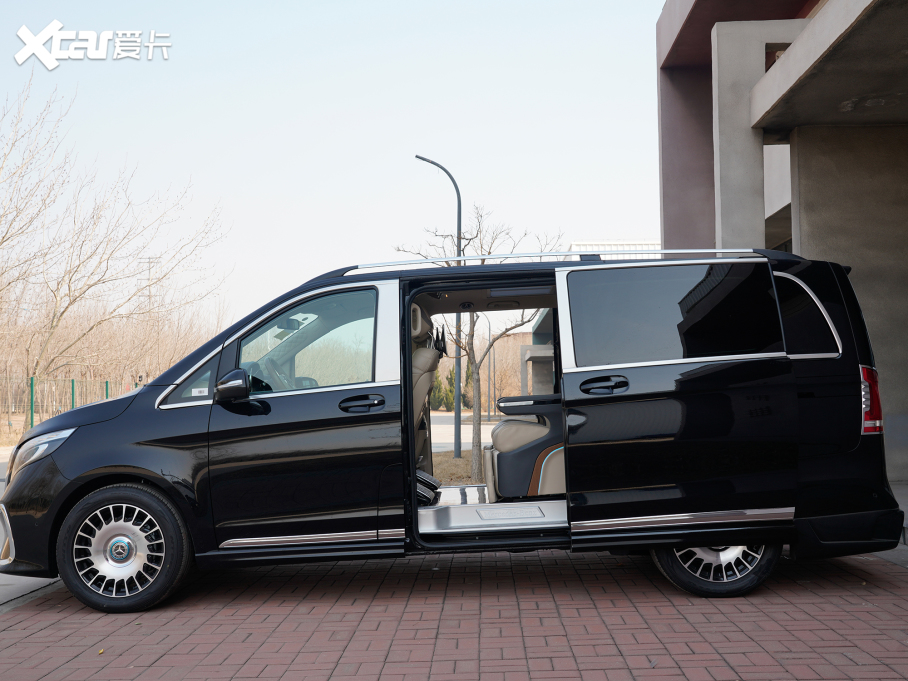 2021��˵ٰͺ� 2.0T �˵ٰͺ�M3 �p�T��