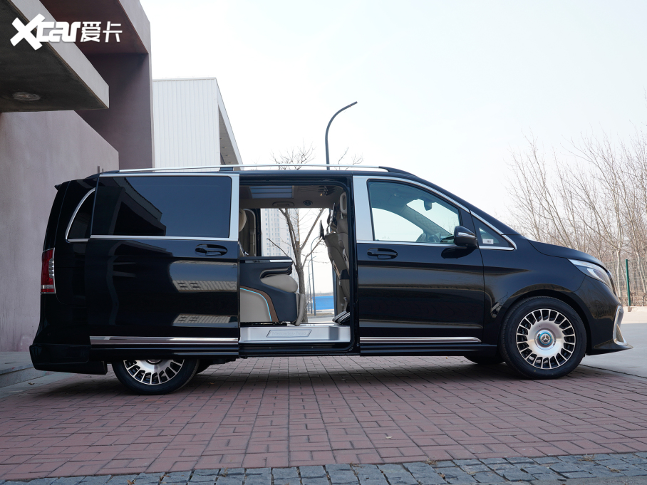 2021��˵ٰͺ� 2.0T �˵ٰͺ�M3 �p�T��