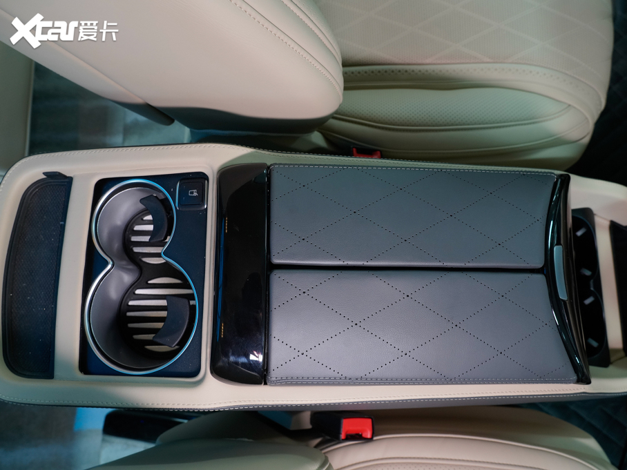 2021��˵ٰͺ� 2.0T �˵ٰͺ�M3 �p�T��