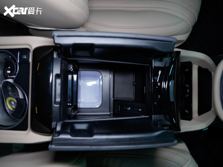 2021��˵ٰͺ� 2.0T �˵ٰͺ�M3 �p�T��