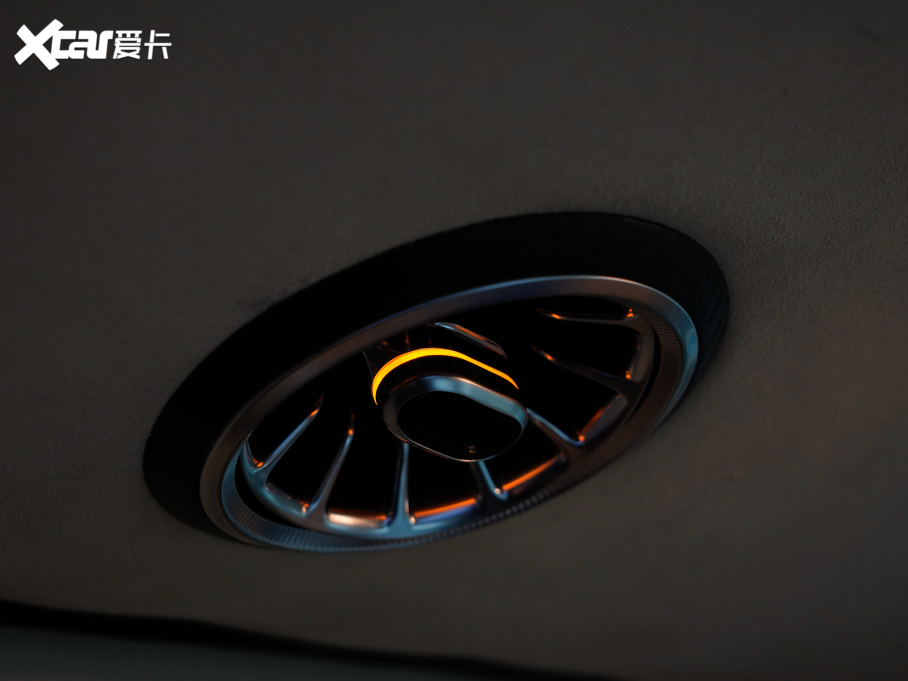 2021��˵ٰͺ� 2.0T �˵ٰͺ�M3 �p�T��