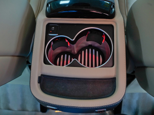 2021��2.0T �˵ٰͺ�M3 �p�T�� �п؅^(q��)