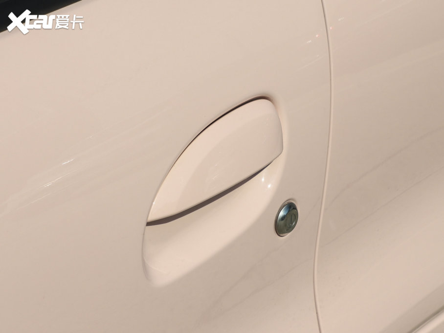 2022{BOX ׷L 331KM MA