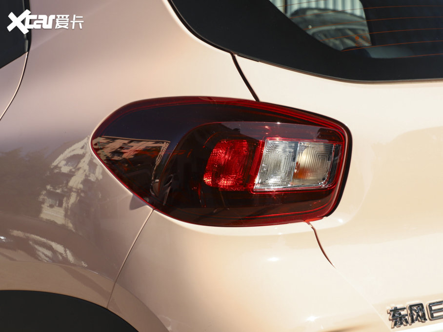 2022{BOX ׷L 331KM MA