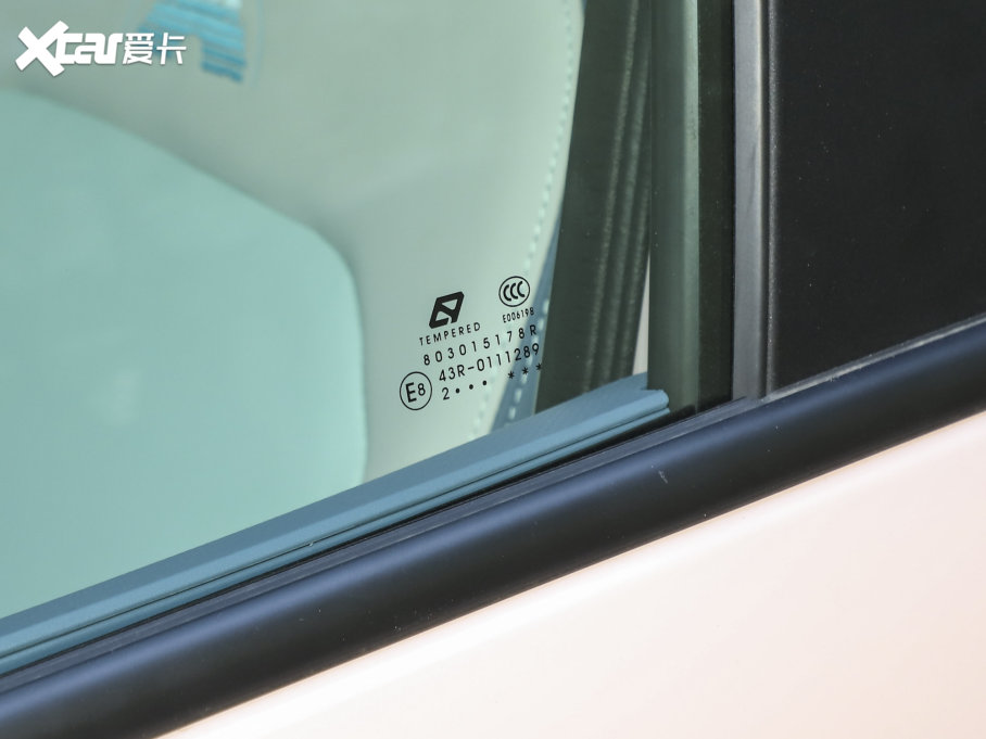 2022{BOX ׷L 331KM MA