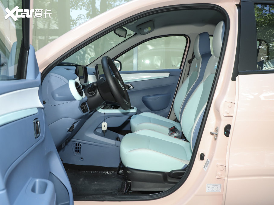 2022{BOX ׷L 331KM MA