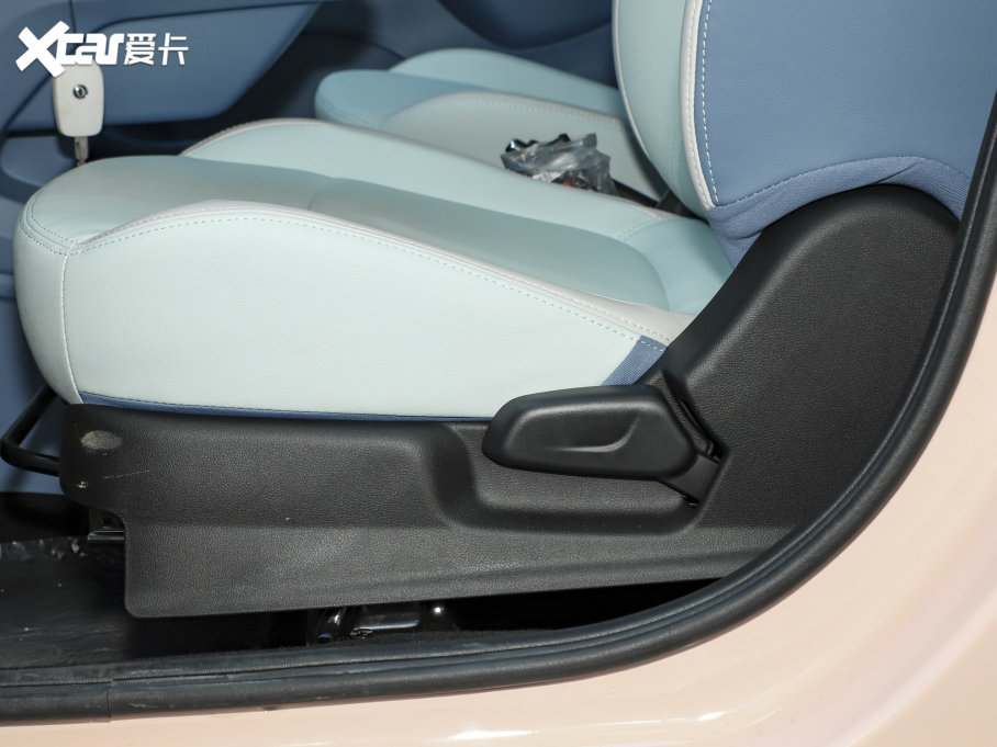 2022{BOX ׷L 331KM MA