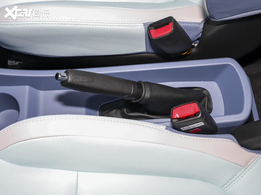 2022{BOX ׷L 331KM MA