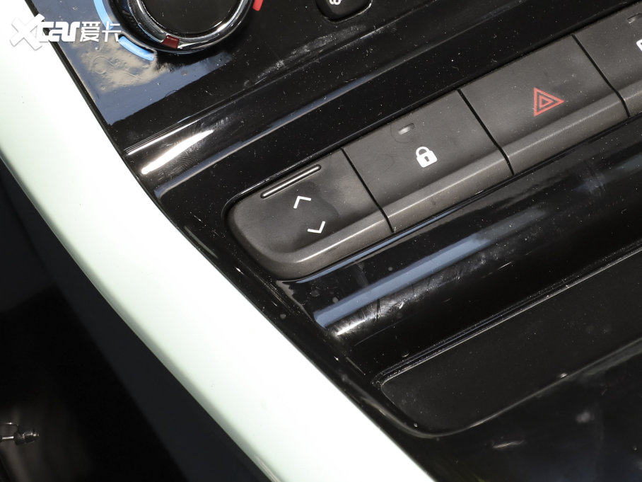 2022{BOX ׷L 331KM MA