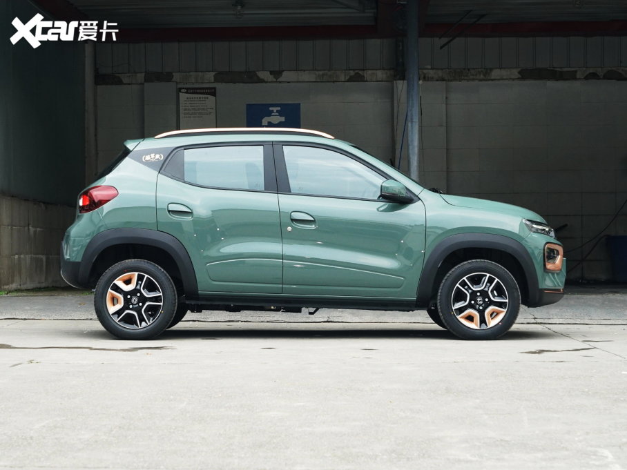 2022{BOX ܊ pL 201KM ˜