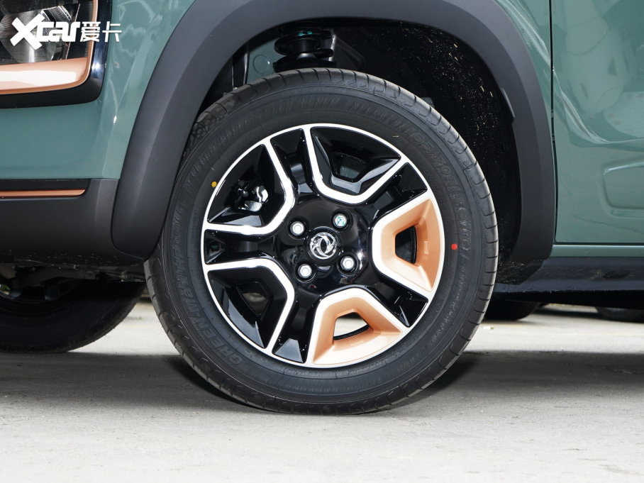 2022{BOX ܊ pL 201KM ˜