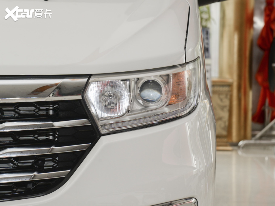 2022L(fng)M3 PLUS ˼Ҹ߹ʰ 1.5T m