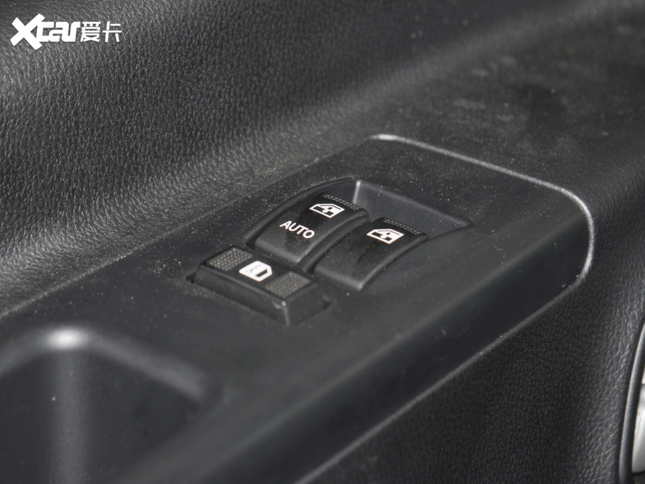 2022L(fng)M3 PLUS ˼Ҹ߹ʰ 1.5T m