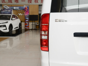 2022PLUS ˼Ҹ߹ʰ 1.5T m ^