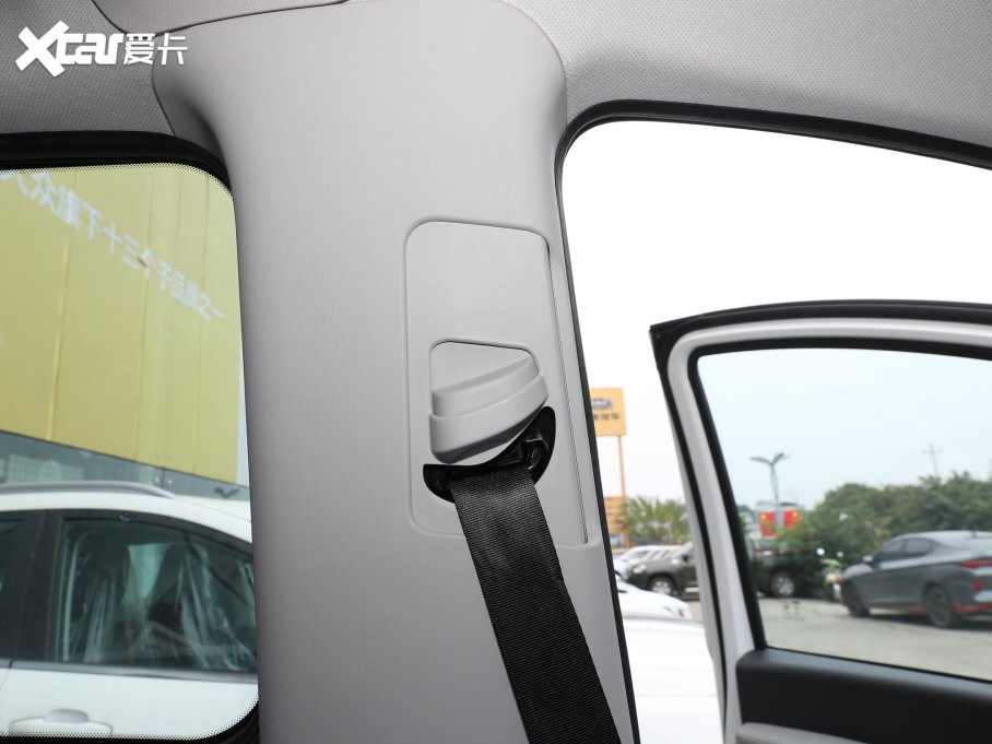 2022�����LM4 2.0L CNG�ք�������