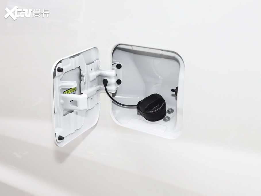 2023LM3 PLUS 1.5T 9