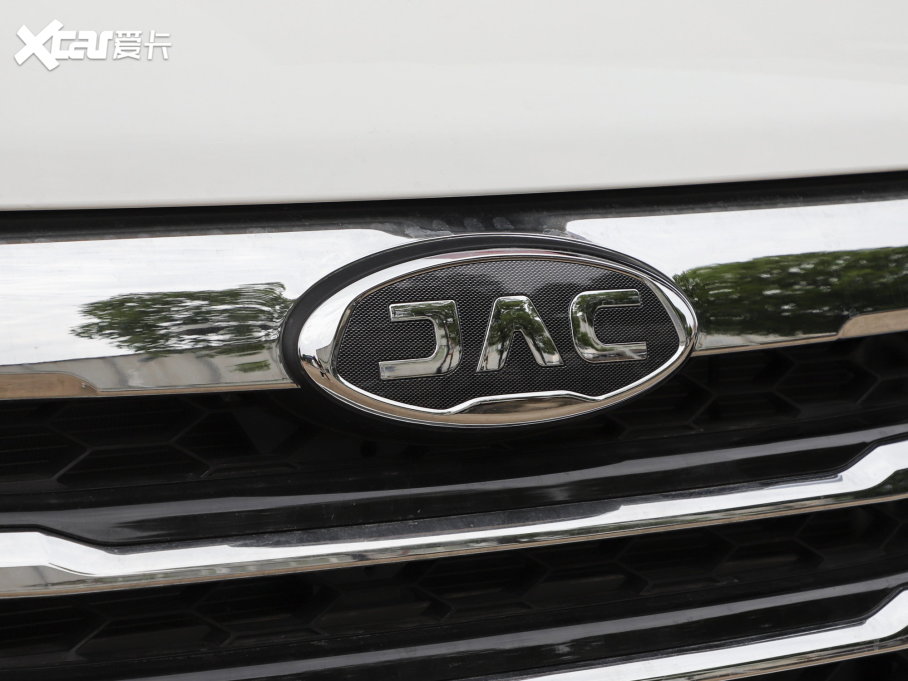 2023LM3 PLUS 1.5T 9