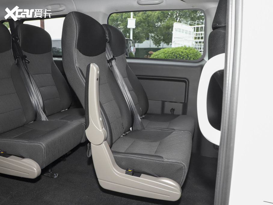 2023LM3 PLUS 1.5T 9