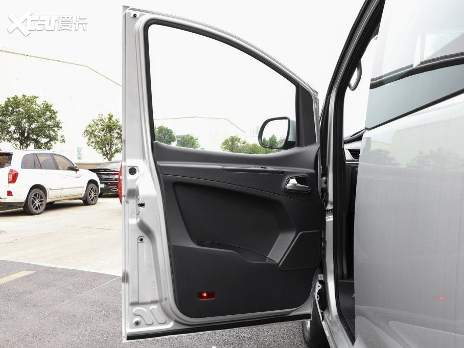 2023L(fng)M3 PLUS 1.5T 7(lin)