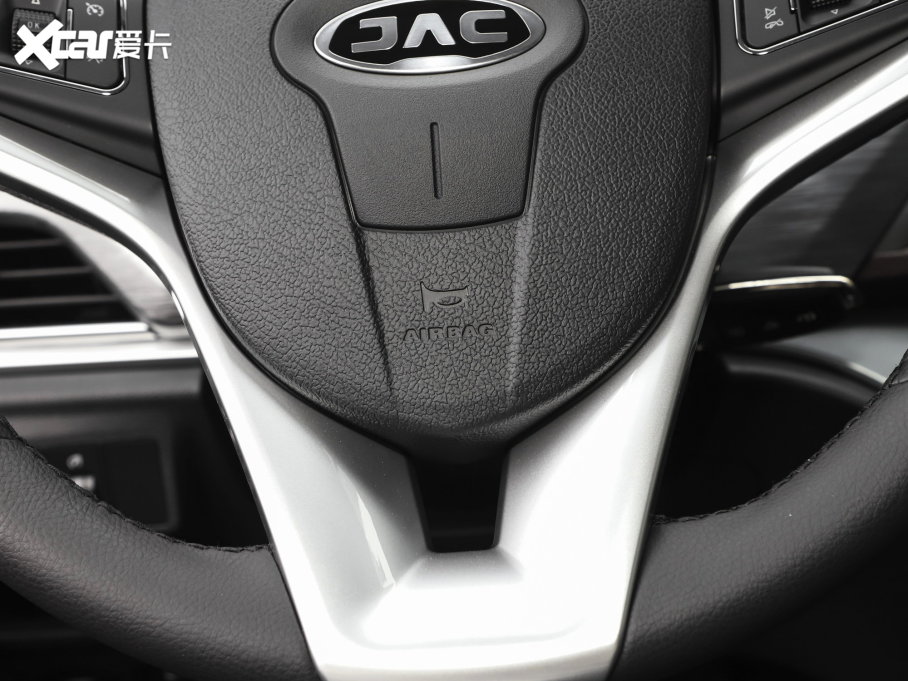 2023LM3 PLUS 1.5T 7