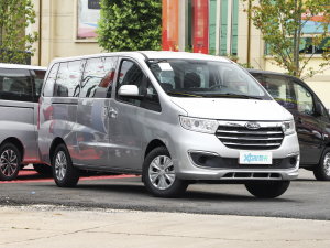 2023PLUS 1.5T 7 ǰ45