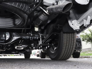 2023款PLUS 1.5T 7座智联版 细节外观