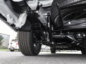 2023款PLUS 1.5T 7座智联版 细节外观