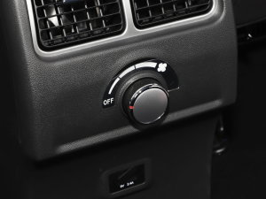 2023PLUS 1.5T 7(lin) п؅^(q)