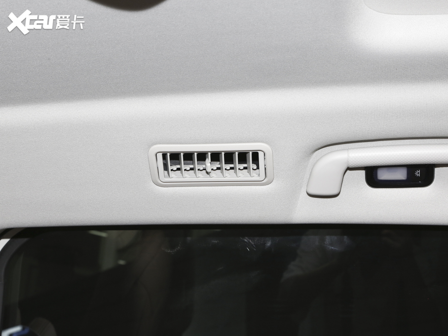 2024LRF8 PHEV  1.5T 150KM F