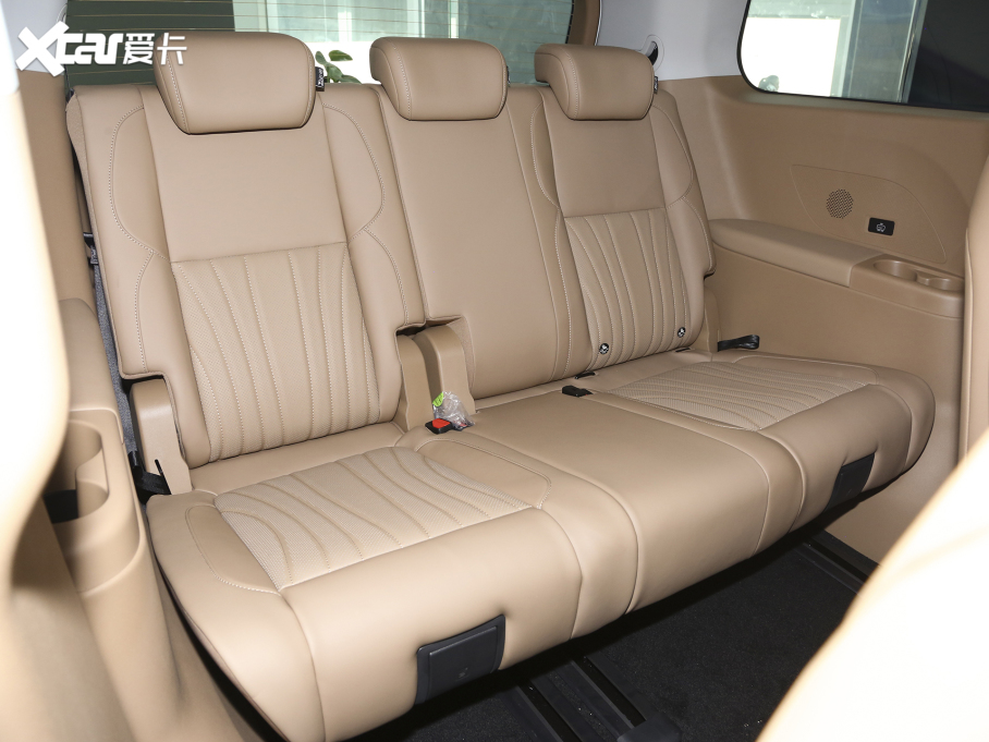 2024LRF8 PHEV  1.5T 150KM F