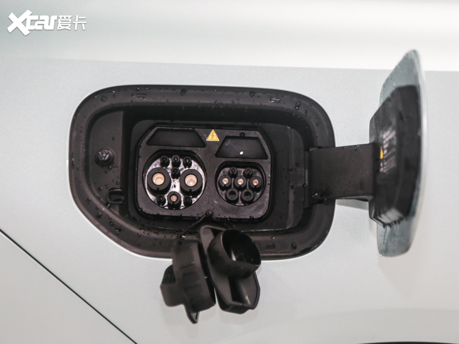 2022{SL03 1.5L 1200̰