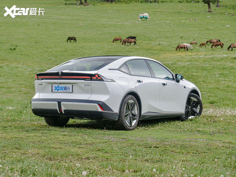 2022{SL03 1.5L 1200̰