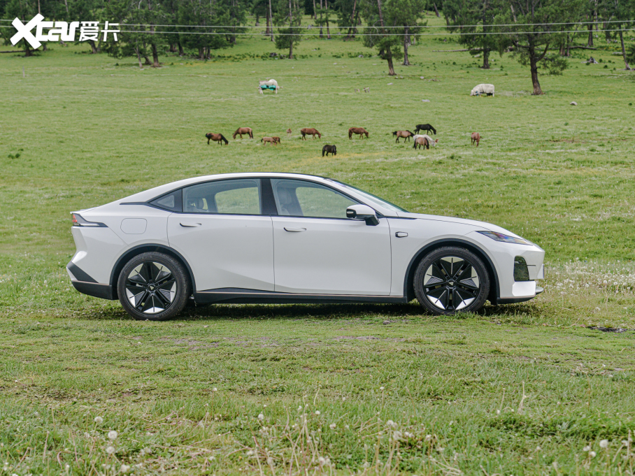 2022{SL03 1.5L 1200̰