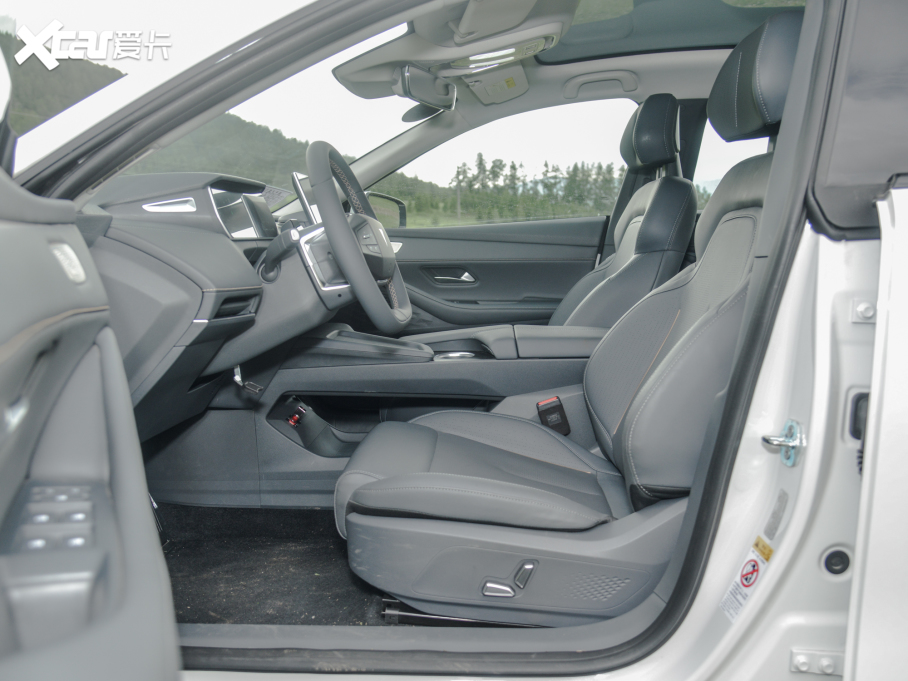 2022{SL03 1.5L 1200̰