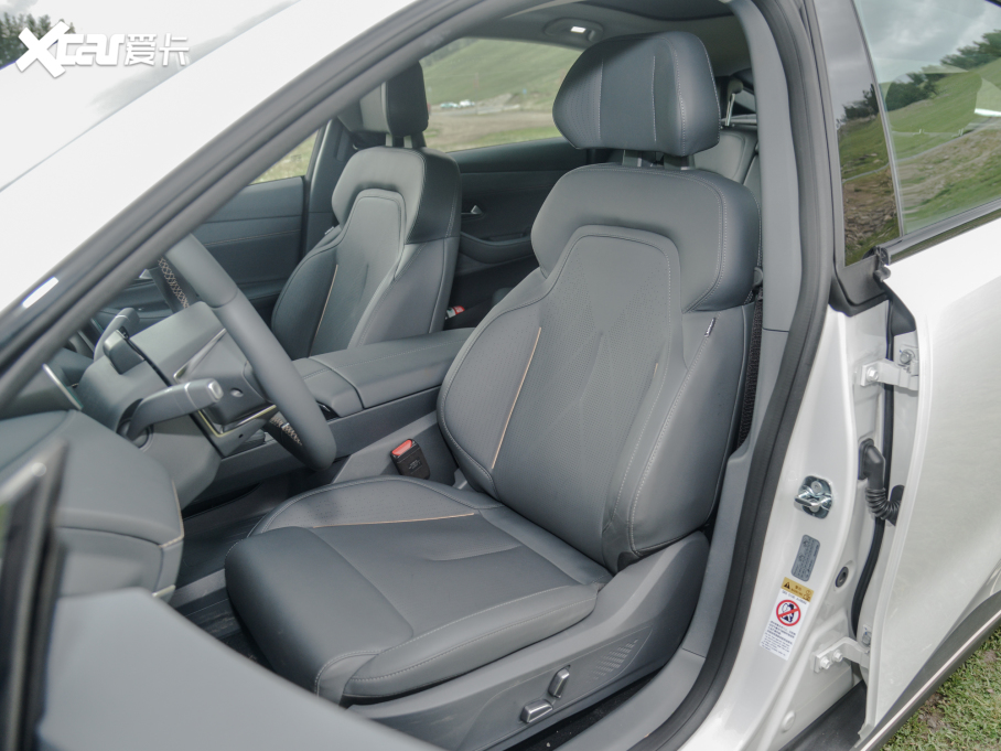 2022{SL03 1.5L 1200̰