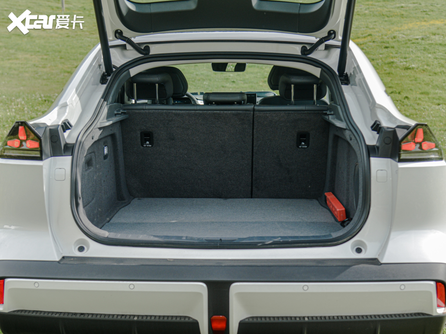 2022{SL03 1.5L 1200̰