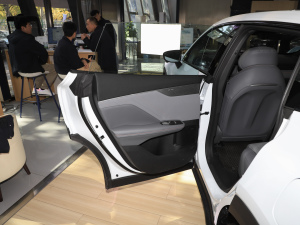 2024200Ultra̰ п؅^(q)