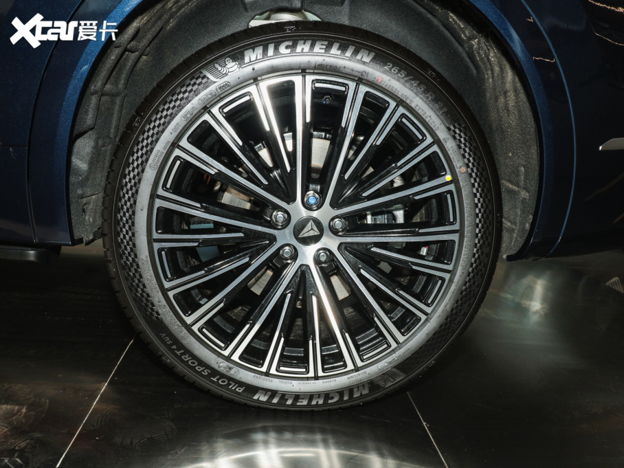 2025�����{S09 ���Ultra+