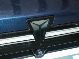 2025(q)Ultra+ (x)(ji)^