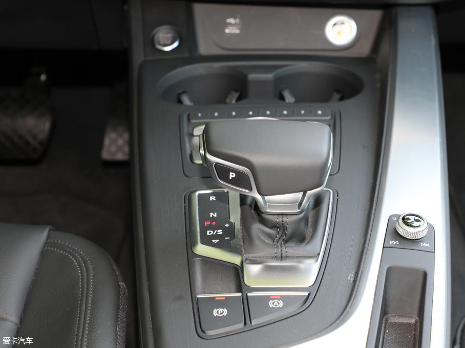 2018WA4L 30 40 TFSI \