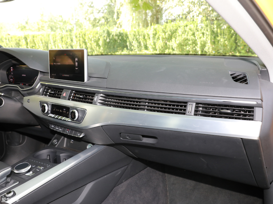 2018WA4L 30 40 TFSI \