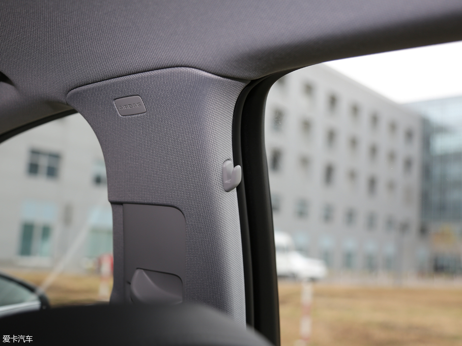 2019WA4L 45 TFSI quattro \Ӱ V