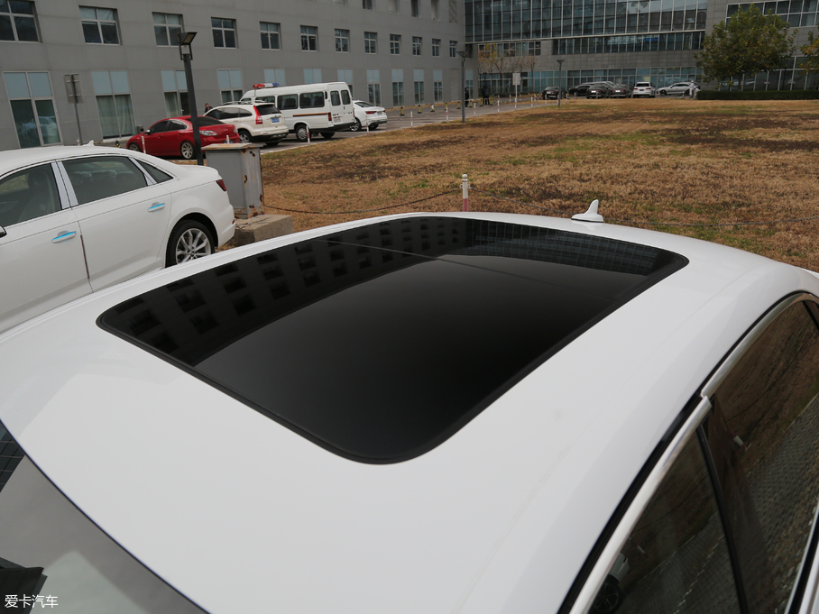 2019WA4L 40 TFSI r V