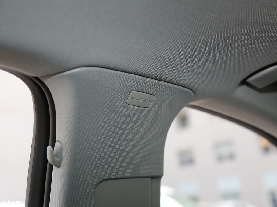 2019WA4L 40 TFSI r V