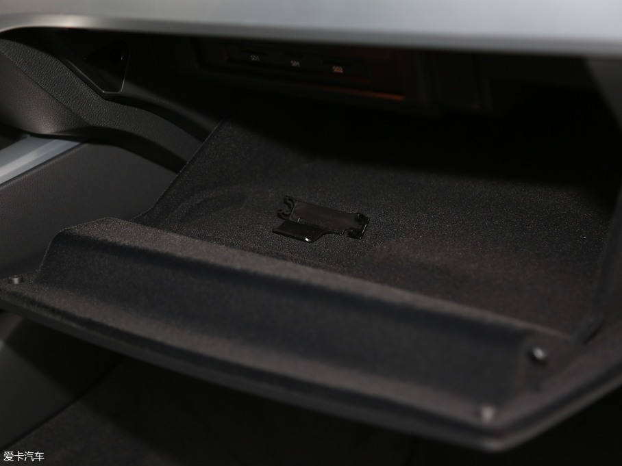 2019WA4L 40 TFSI r V