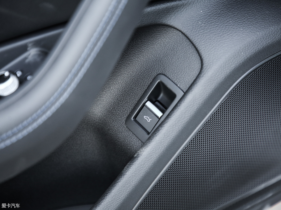 2019WA4L 40 TFSI \ V