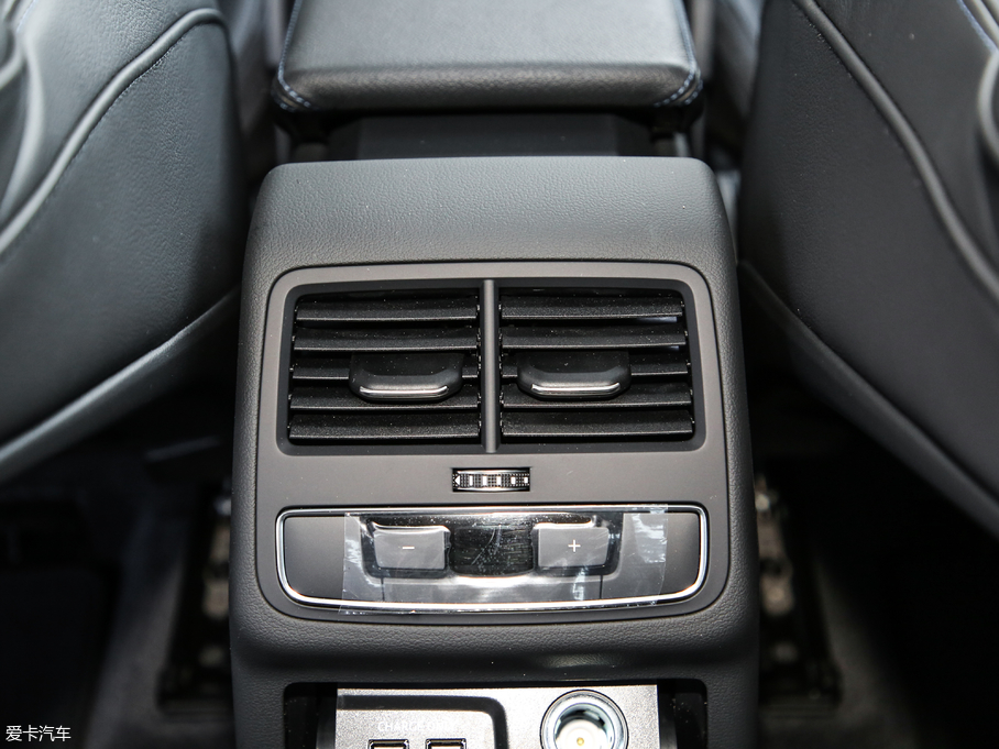 2019WA4L 40 TFSI \ V