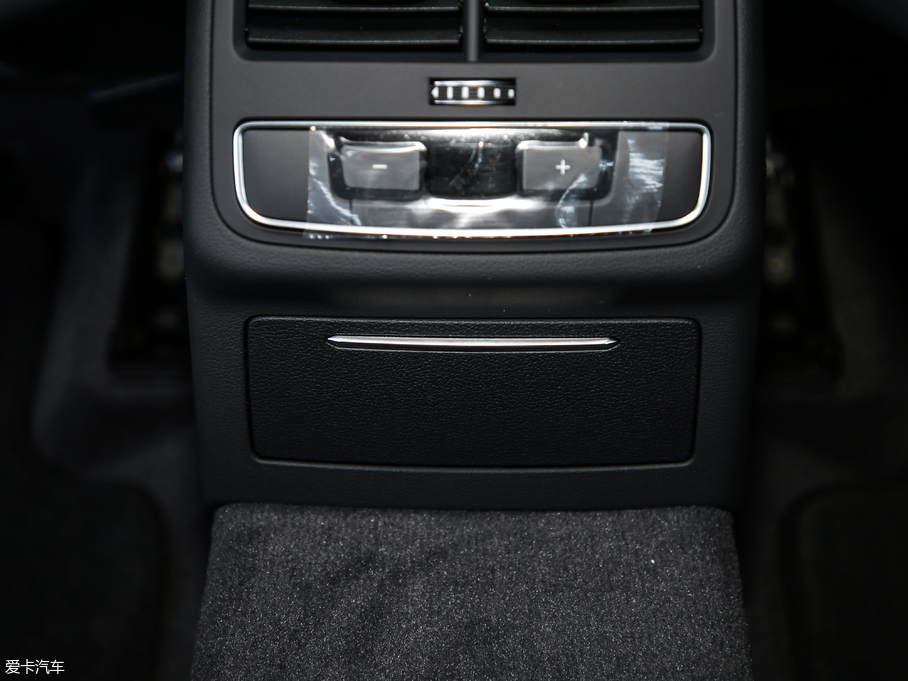 2019WA4L 40 TFSI \ V