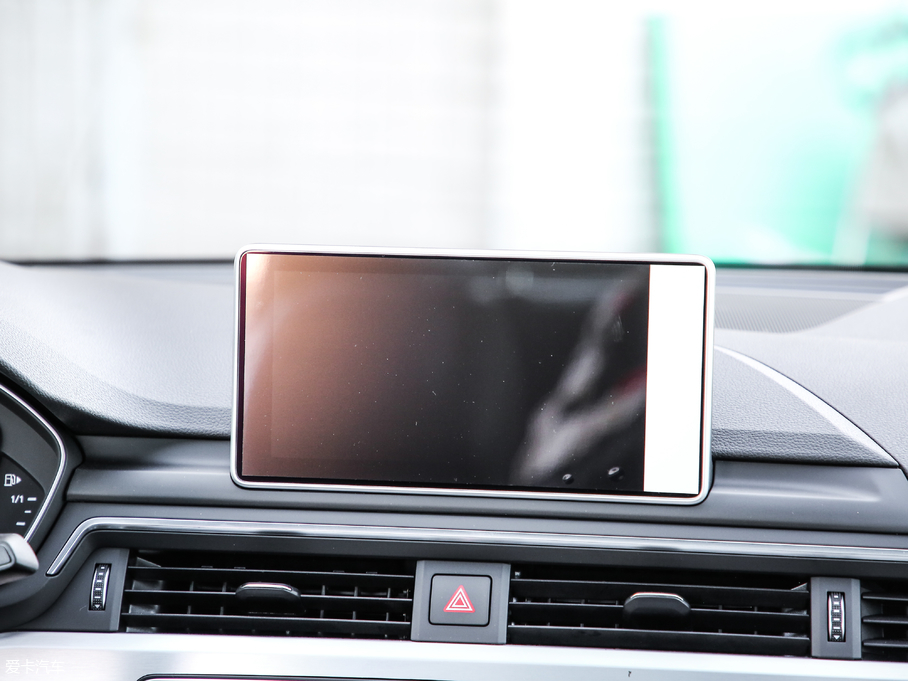 2019WA4L 40 TFSI \ V