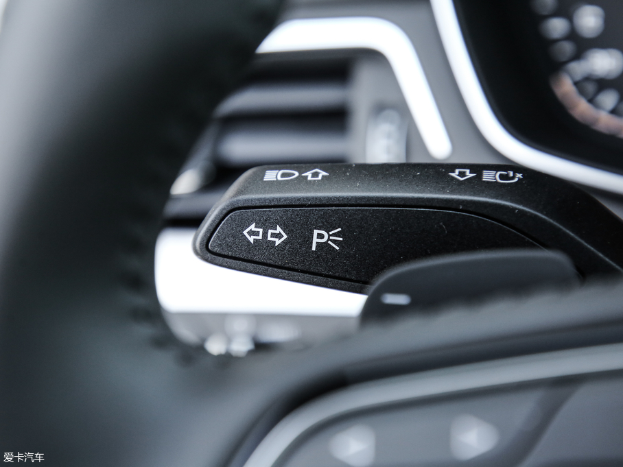 2019WA4L 40 TFSI \ V